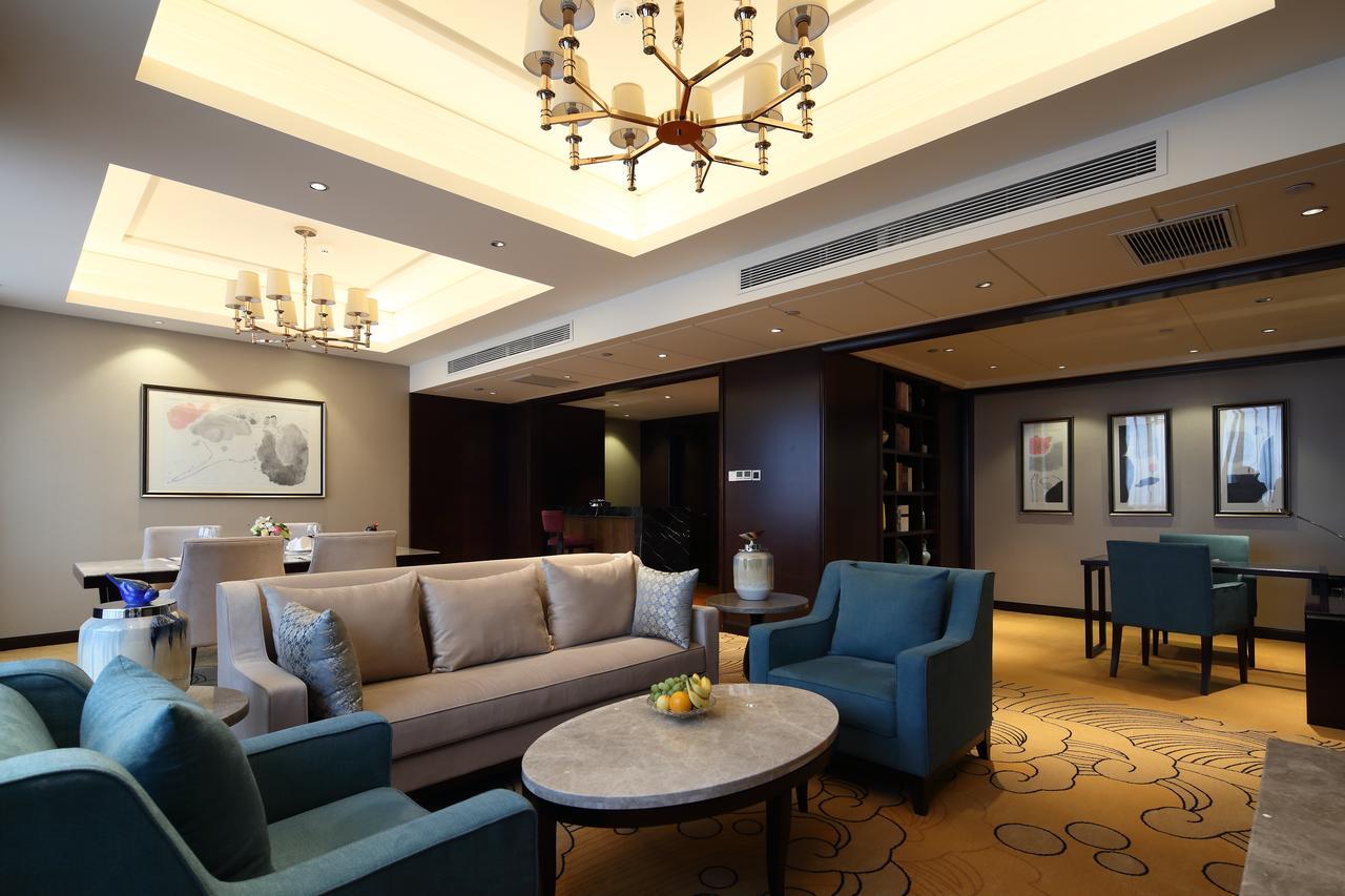 Jinan Luxury Blue Horizon Hotel מראה חיצוני תמונה