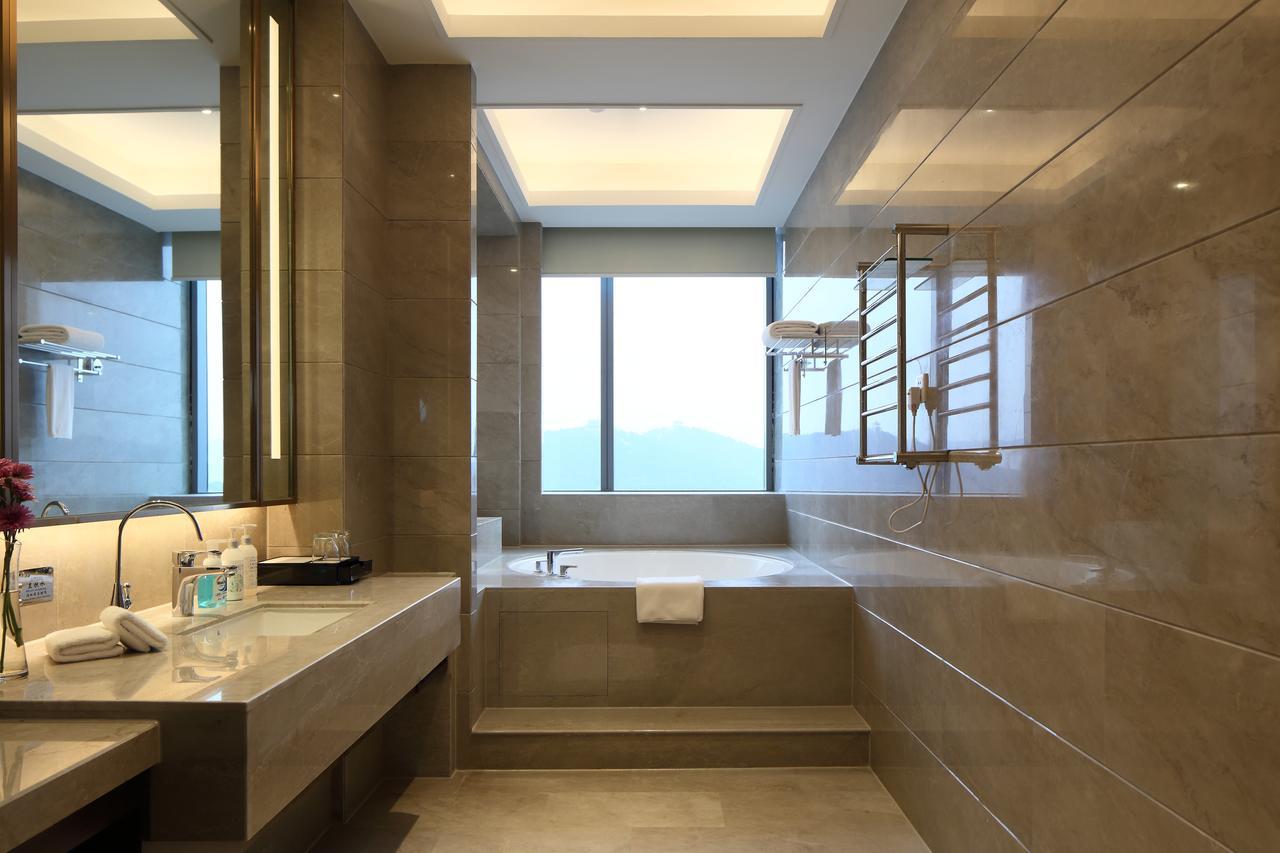 Jinan Luxury Blue Horizon Hotel מראה חיצוני תמונה