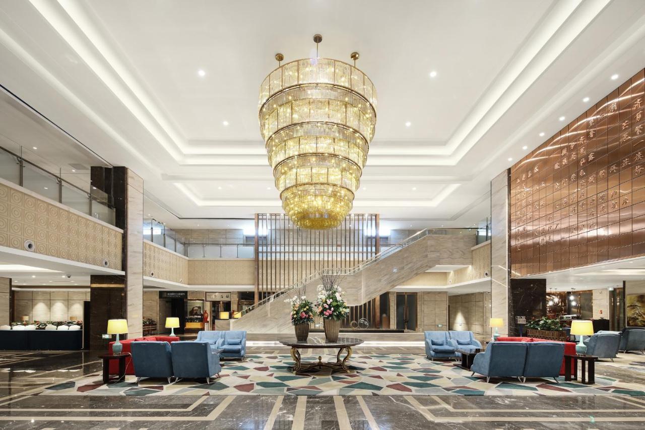 Jinan Luxury Blue Horizon Hotel מראה חיצוני תמונה