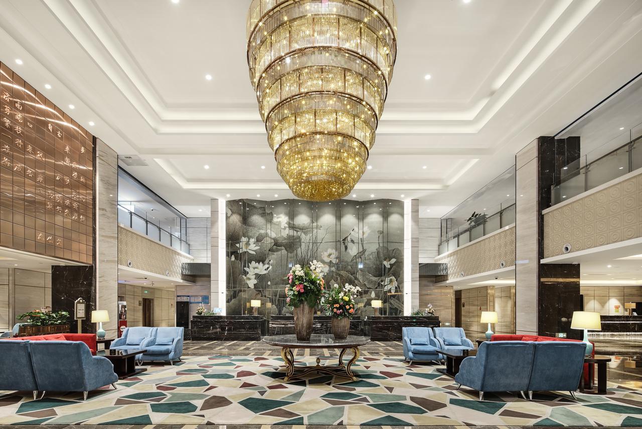 Jinan Luxury Blue Horizon Hotel מראה חיצוני תמונה