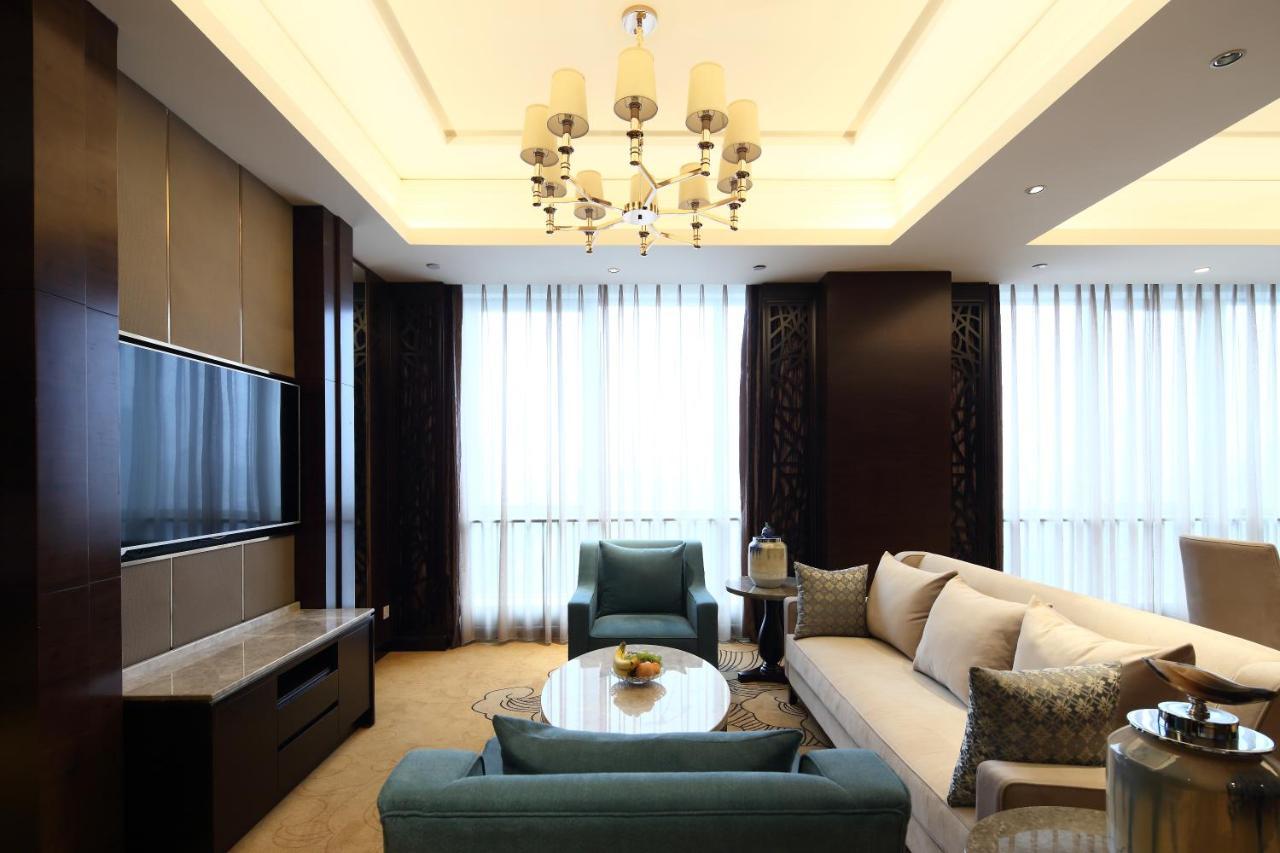 Jinan Luxury Blue Horizon Hotel מראה חיצוני תמונה
