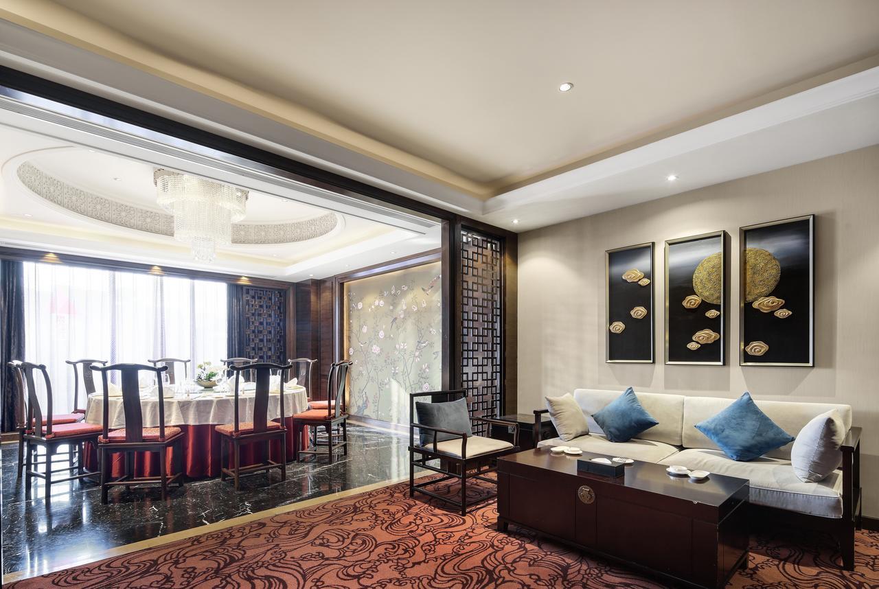 Jinan Luxury Blue Horizon Hotel מראה חיצוני תמונה